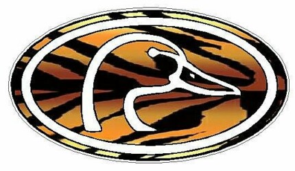 Duck Hunting Oval Decal 66 - Skin Tiger
