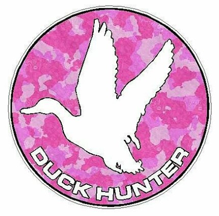 Duck Hunting Circle Decal 88 - Camo Pink
